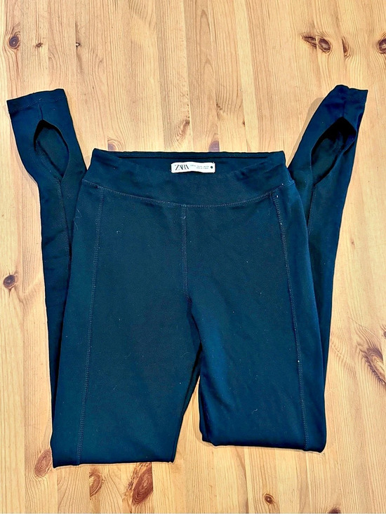 Zara Pants - Zara Stirrup Leggings Black Size Medium
